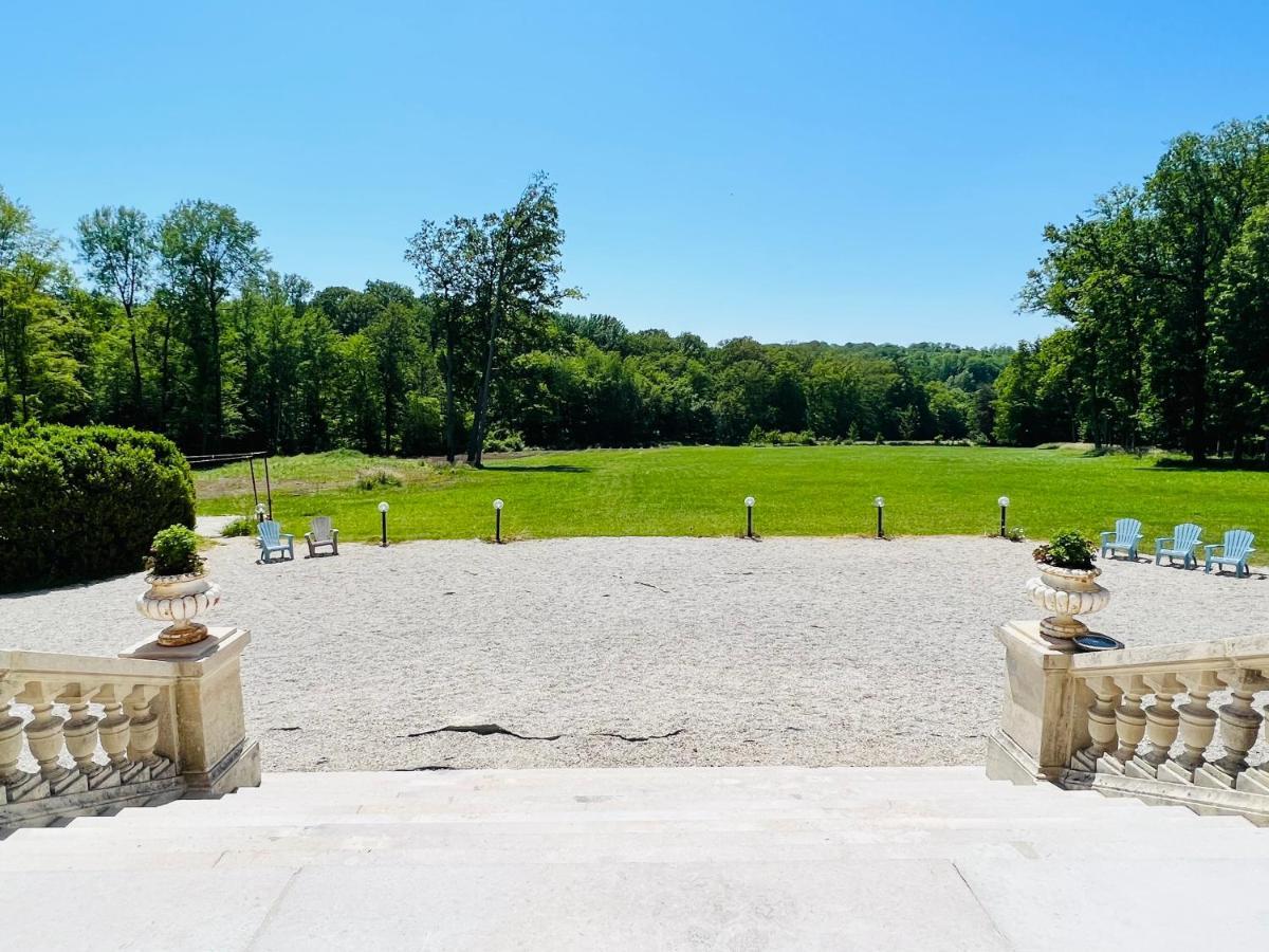 Château de Crènille Chaumes-en-Brie Exterior foto