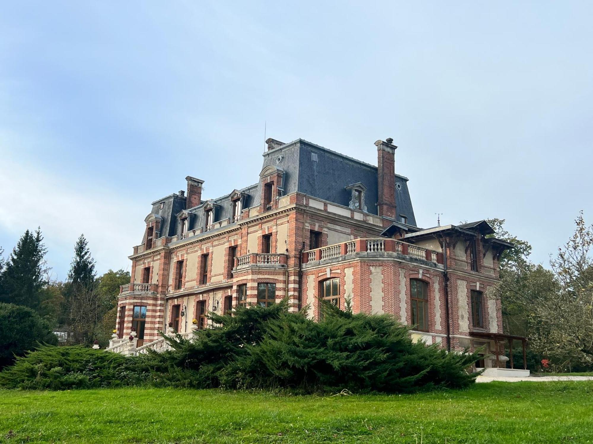 Château de Crènille Chaumes-en-Brie Exterior foto